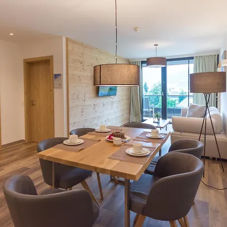 Schoenblick Residence Apartments - Including Summer Card Zell am See Room photo