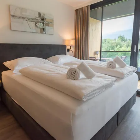 Schoenblick Residence Apartments - Including Summer Card Zell am See Room photo