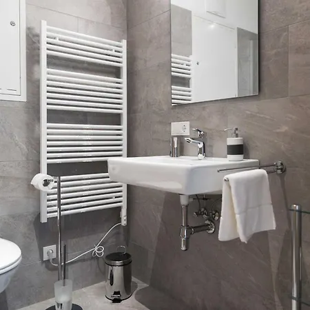 Schoenblick Residence Apartments - Including Summer Card Zell am See Room photo