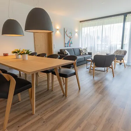 Schoenblick Residence Apartments - Including Summer Card Zell am See Room photo