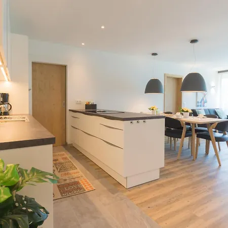 Schoenblick Residence Apartments - Including Summer Card Zell am See Room photo
