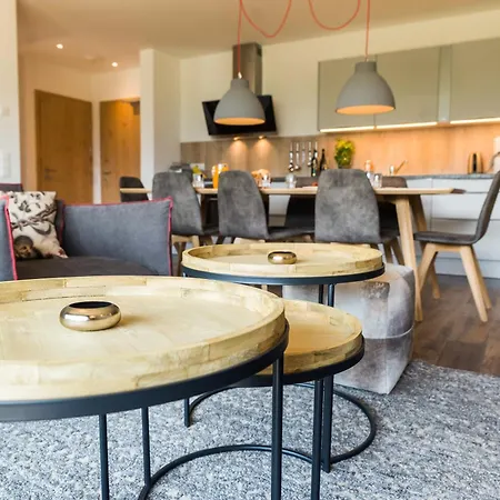 Schoenblick Residence Apartments - Including Summer Card Zell am See Room photo