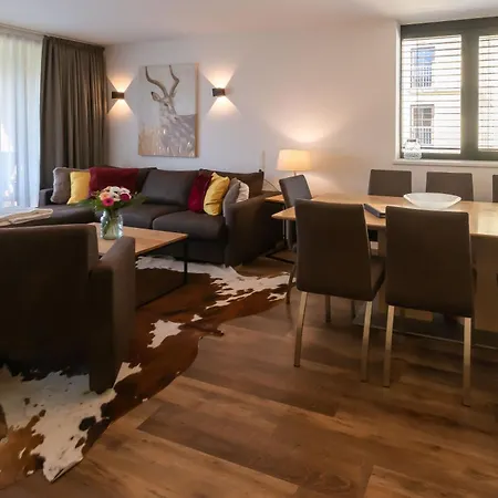 Schoenblick Residence Apartments - Including Summer Card Zell am See Room photo