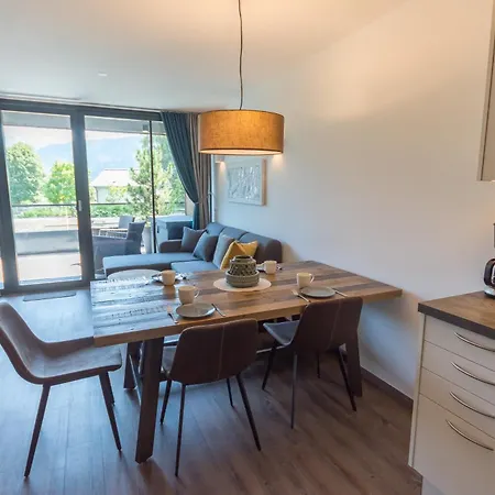 Schoenblick Residence Apartments - Including Summer Card Zell am See Room photo