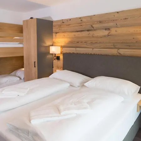 Schoenblick Residence Apartments - Including Summer Card Zell am See Room photo