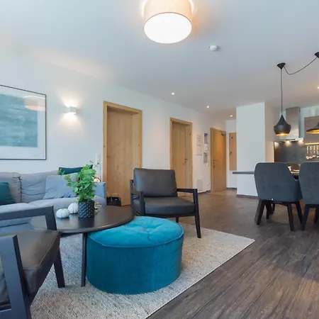 Schoenblick Residence Apartments - Including Summer Card Zell am See Room photo