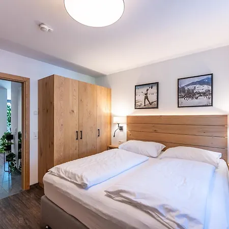 Schoenblick Residence Apartments - Including Summer Card Zell am See Room photo