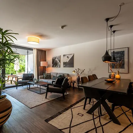 Schoenblick Residence Apartments - Including Summer Card Zell am See Room photo