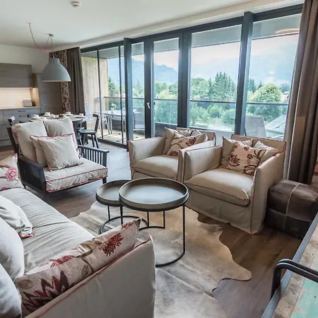 Schoenblick Residence Apartments - Including Summer Card Zell am See Room photo