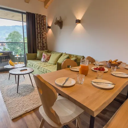 Schoenblick Residence Apartments - Including Summer Card Zell am See Room photo