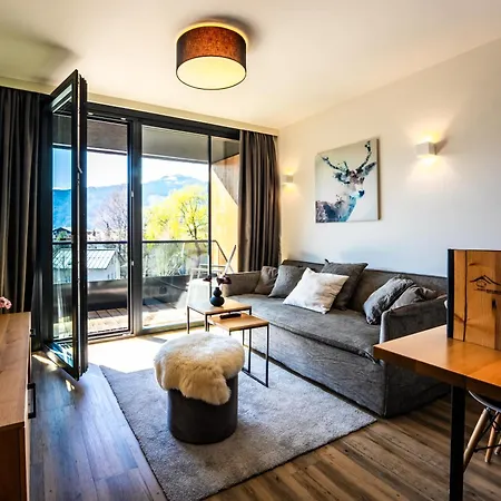 Schoenblick Residence Apartments - Including Summer Card Zell am See Room photo