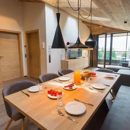 Schoenblick Residence Apartments - Including Summer Card Zell am See Room photo